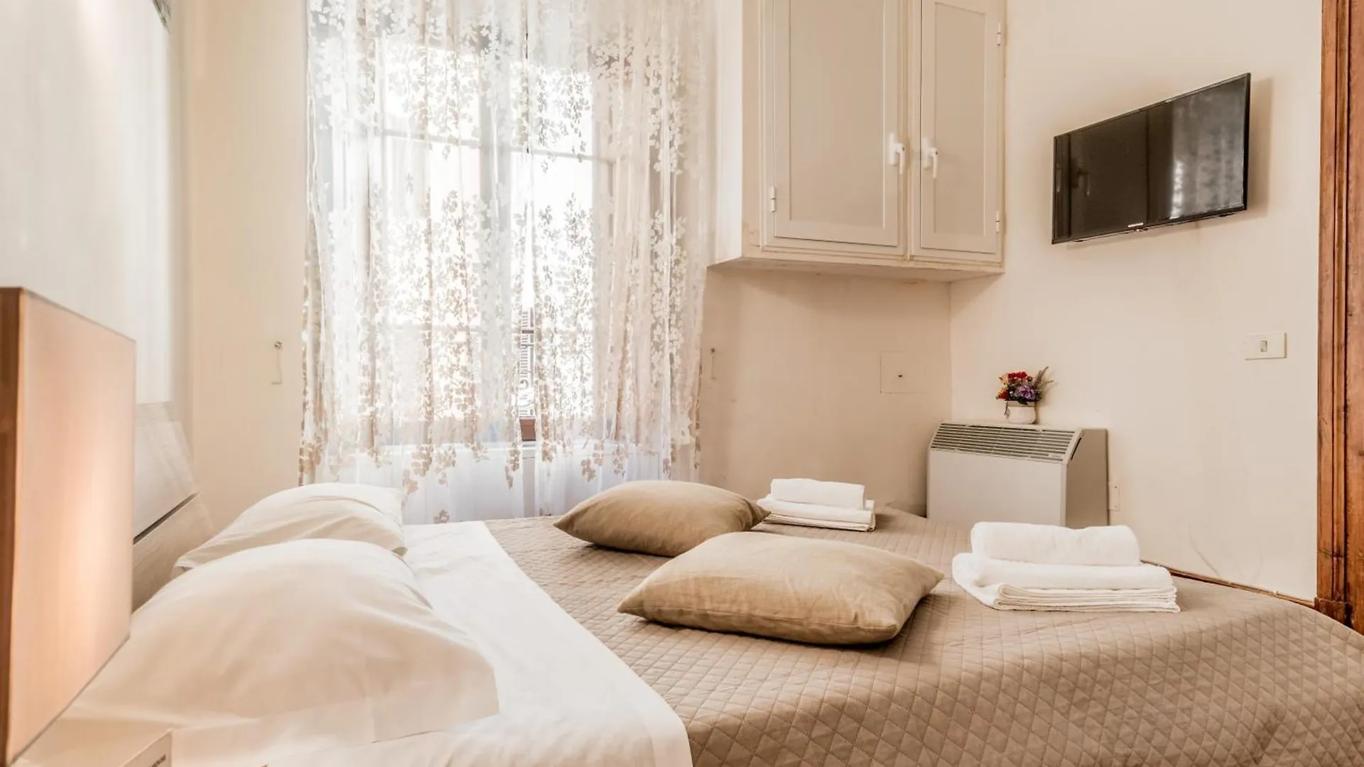 רומא Ariana Luxury Guest House