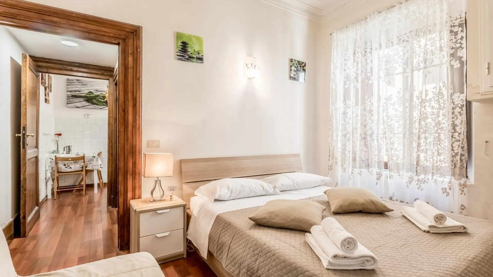 **  רומא Ariana Luxury Guest House איטליה
